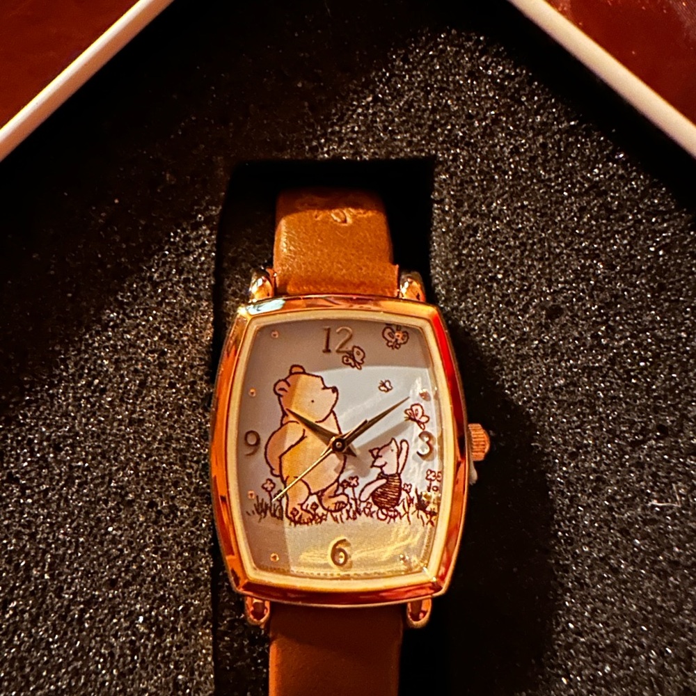 Disney Winnie the Pooh commemorative 75th anniversary Avon watch NIB